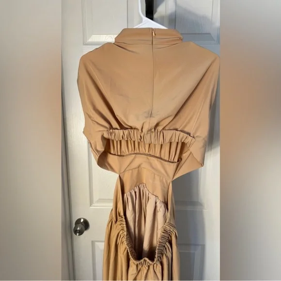 NWT Commense tan Pleated Ruched Maxi Gown - Picture 6 of 10